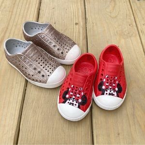 Native Toddler Girl Bundle - Minnie Mouse size 5 & Metal Bling size 7 Jefferson